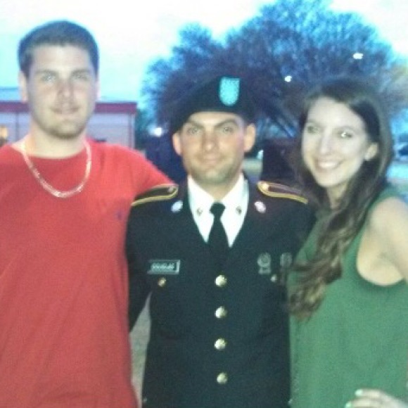 Meet your Posher, Shay! - Picture 7 of 8